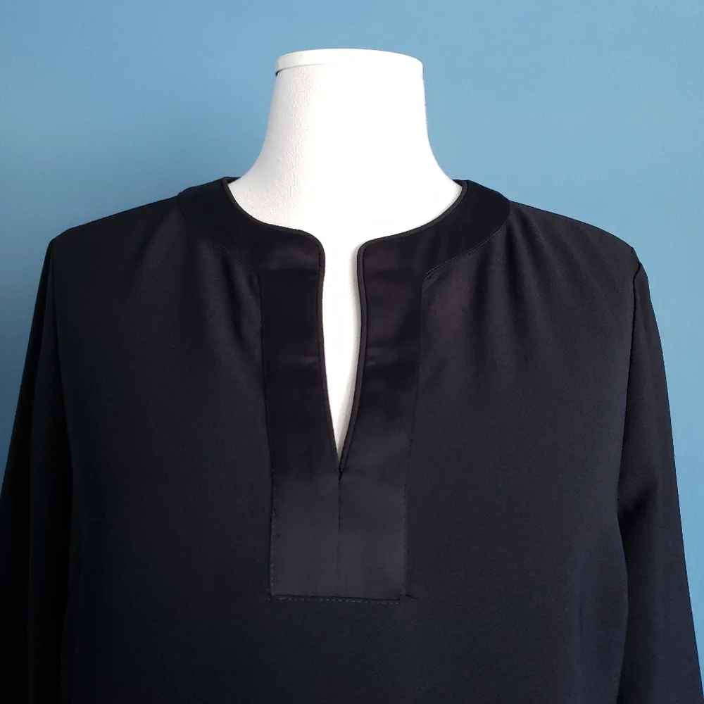 J. Crew V Neck Tunic in Satin-Backed Crepe - Picture 2 of 7